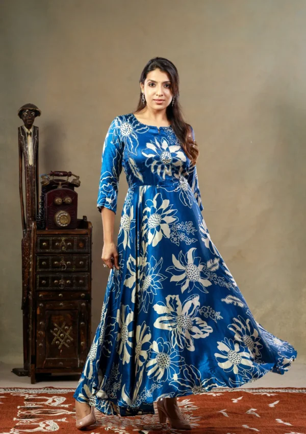 Long Maxi - Blue - Image 5