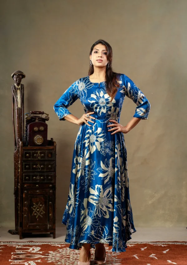 Long Maxi - Blue - Image 4